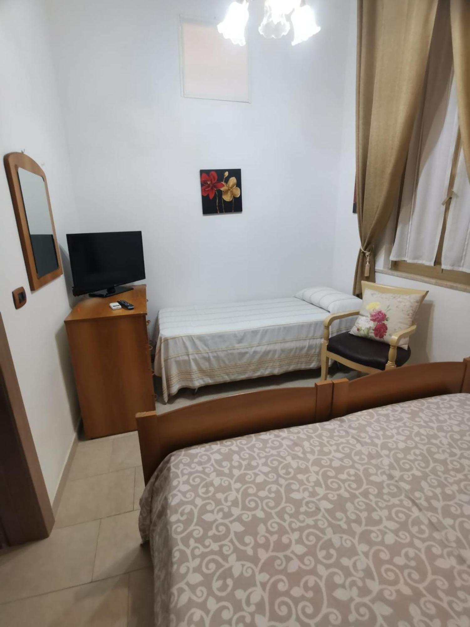 Casa Francesca Apartment Avola Bagian luar foto